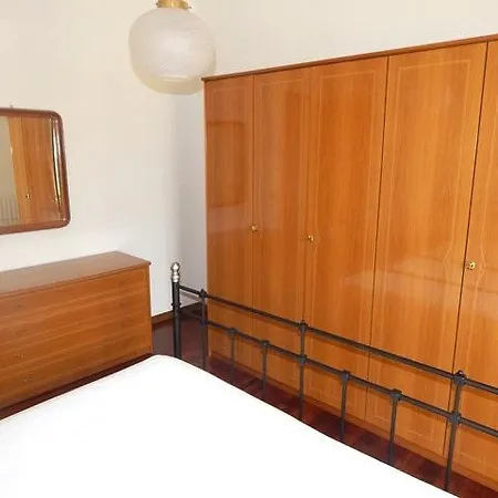 N02 Ampio Quadrilocale Con Terrazzo Нумана